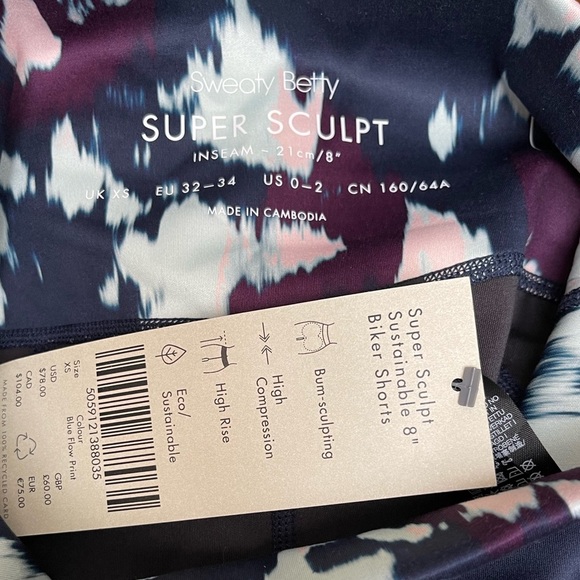 Sweaty Betty Super Sculpt 8" Biker Shorts Blue Flow Print Size XS NWT - Picture 8 of 8